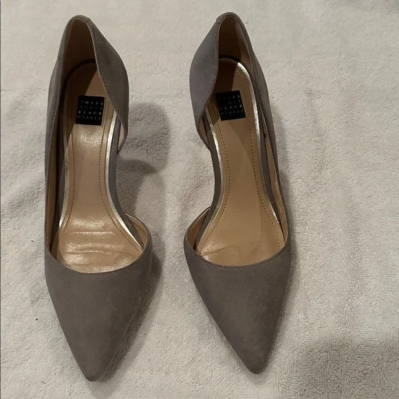 Chic Gray Pointed Toe Heels - Picture 1 of 3